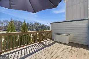 1049 Caruso Dr, Buford, GA 30518 - Photo 16