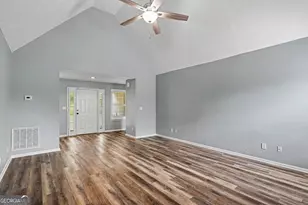 407 Trestle Rd, Locust Grove, GA 30248 - Photo 20