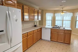 3170 Sheri Ln, Blackshear, GA 31516 - Photo 12