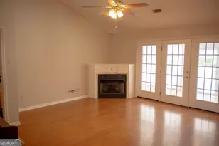 3170 Sheri Ln, Blackshear, GA 31516 - Photo 6