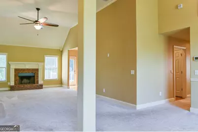 725 Lincoln Drive, Winder, GA 30680 - Photo 4