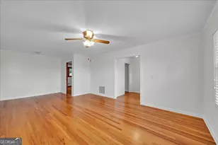 240 E Peter St, Cochran, GA 31014 - Photo 18