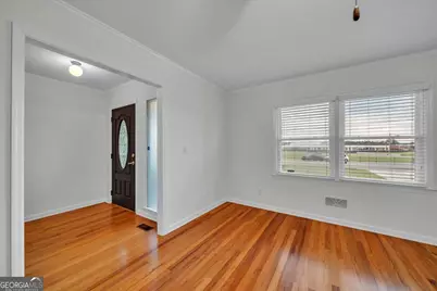 240 E Peter Street, Cochran, GA 31014 - Photo 14