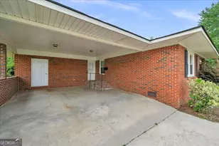 240 E Peter St, Cochran, GA 31014 - Photo 6