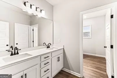 624 Fenwick Park Drive, Lawrenceville, GA 30045 - Photo 18