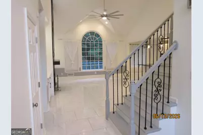 115 Sutton Court, Tyrone, GA 30290 - Photo 4