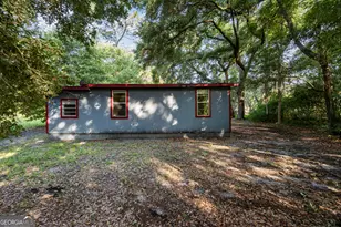 902 Martin Luther King Jr Blvd, Darien, GA 31305 - Photo 6