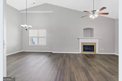 76 Camden Way, Fairburn, GA 30213 - Photo 6