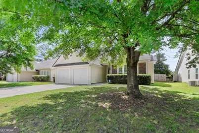 76 Camden Way, Fairburn, GA 30213 - Photo 2