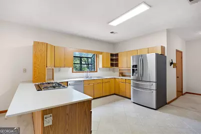 4328 Valley Trail Drive SE, Atlanta, GA 30339 - Photo 18