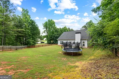273 Park Pine Circle, Grantville, GA 30220 - Photo 36
