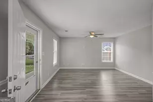 1509 N Hampton Ct, Hampton, GA 30228 - Photo 10
