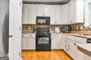 419 Pecan Cir, Forsyth, GA 31029 - Photo 4