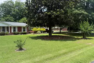 100 Pine St, Fayetteville, GA 30214 - Photo 2