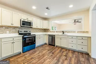 684 Faith Ln, Clarkesville, GA 30523 - Photo 8