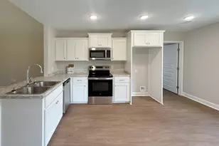 3923 Mosley Rd, Claxton, GA 30417 - Photo 6