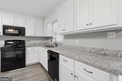 4329 Essex Road, Macon, GA 31206 - Photo 16