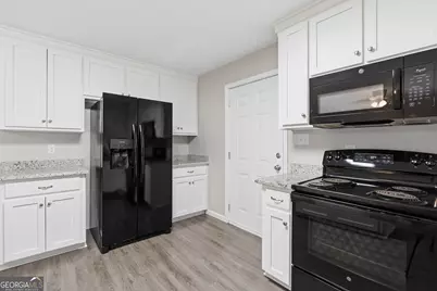 4329 Essex Road, Macon, GA 31206 - Photo 18