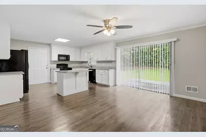 4329 Essex Road, Macon, GA 31206 - Photo 12