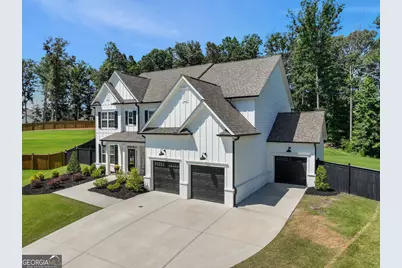 1174 Julian Way, Hoschton, GA 30548 - Photo 2