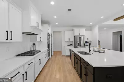 1174 Julian Way, Hoschton, GA 30548 - Photo 18
