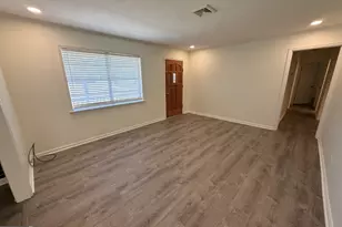 108 Plum St, Dublin, GA 31021 - Photo 12