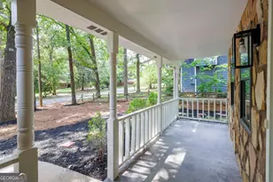 627 Ridge Ave, Stone Mountain, GA 30083 - Photo 4