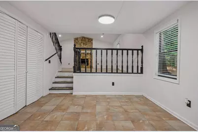 627 Ridge Avenue, Stone Mountain, GA 30083 - Photo 8