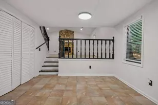 627 Ridge Ave, Stone Mountain, GA 30083 - Photo 8