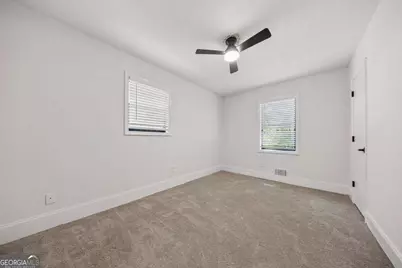 627 Ridge Avenue, Stone Mountain, GA 30083 - Photo 20