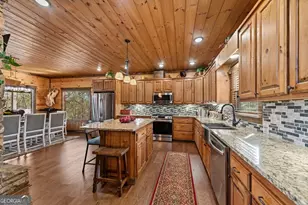 406 Hope Dr, Blue Ridge, GA 30513 - Photo 10