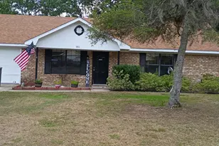 1411 Desert Storm Dr, Hinesville, GA 31313 - Photo 2