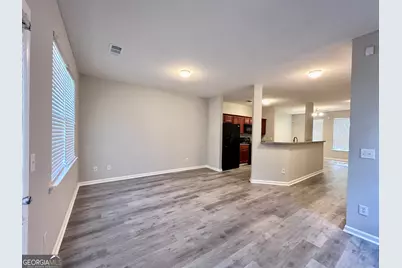 2042 Bayrose Circle # 42B, East Point, GA 30344 - Photo 2