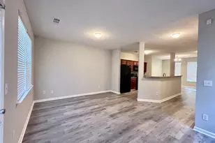 2042 Bayrose Cir, East Point, GA 30344 - Photo 2