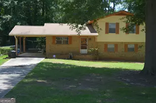 354 Roy Huie Rd, Riverdale, GA 30274 - Photo 2