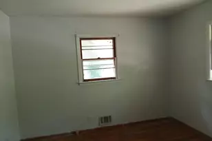 4842 Ridgewood Dr, Forest Park, GA 30297 - Photo 10