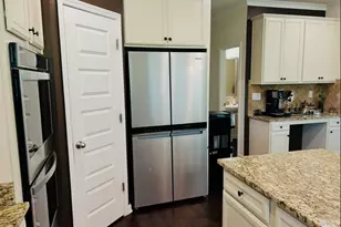 330 Darien Dr, Senoia, GA 30276 - Photo 36