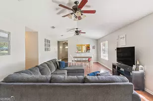 512 E William Ave, Kingsland, GA 31548 - Photo 6