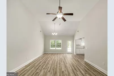 1002 Oglethorpe Lane, Darien, GA 31305 - Photo 6