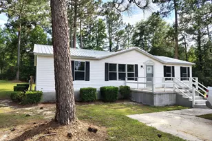 105 S Ct Dr, Sylvania, GA 30467 - Photo 1