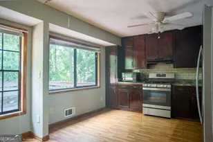 381 Windsor Walk SE, Conyers, GA 30094 - Photo 10