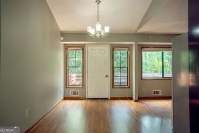 381 Windsor Walk SE, Conyers, GA 30094 - Photo 8