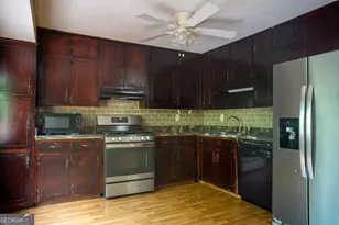381 Windsor Walk SE, Conyers, GA 30094 - Photo 12