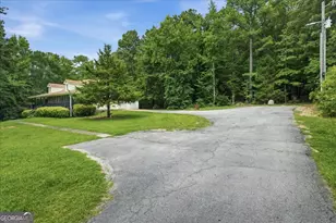 312 Henderson Mill Rd, Mansfield, GA 30055 - Photo 32