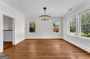 125 E 54th St, Savannah, GA 31405 - Photo 12