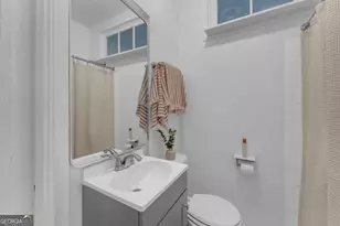 125 E 54th St, Savannah, GA 31405 - Photo 24