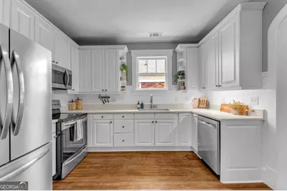 125 E 54th Street, Savannah, GA 31405 - Photo 20