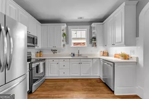 125 E 54th St, Savannah, GA 31405 - Photo 20