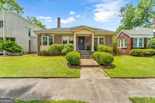 125 E 54th St, Savannah, GA 31405 - Photo 1