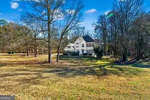 102 Cameron Pointe Dr, Lagrange, GA 30240 - Photo 1